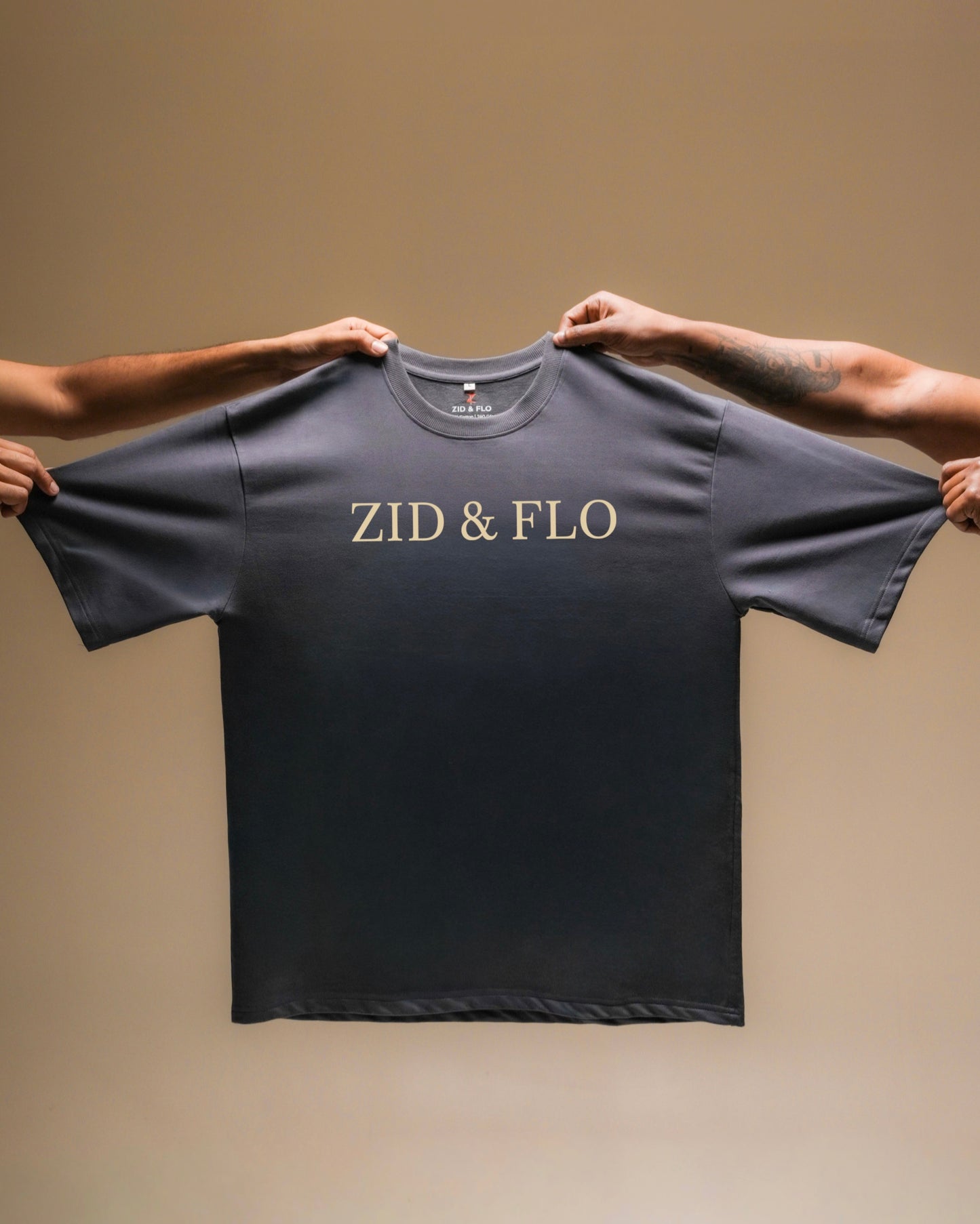 NO CROWD STILL LOUD / Oversized Tee